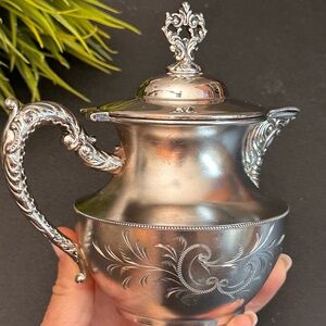 Ornate Silver plated  Serveware Teapot